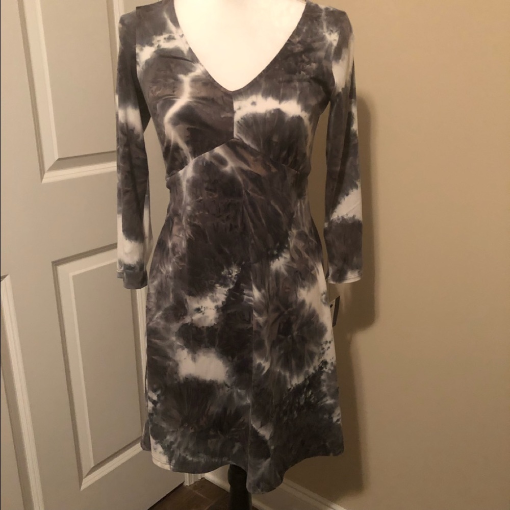I N San Francisco velveteen Tunic Top